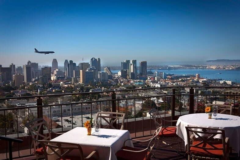 Bright And Trendy 2-Story Bankers Hill Condo San Diego Exterior photo